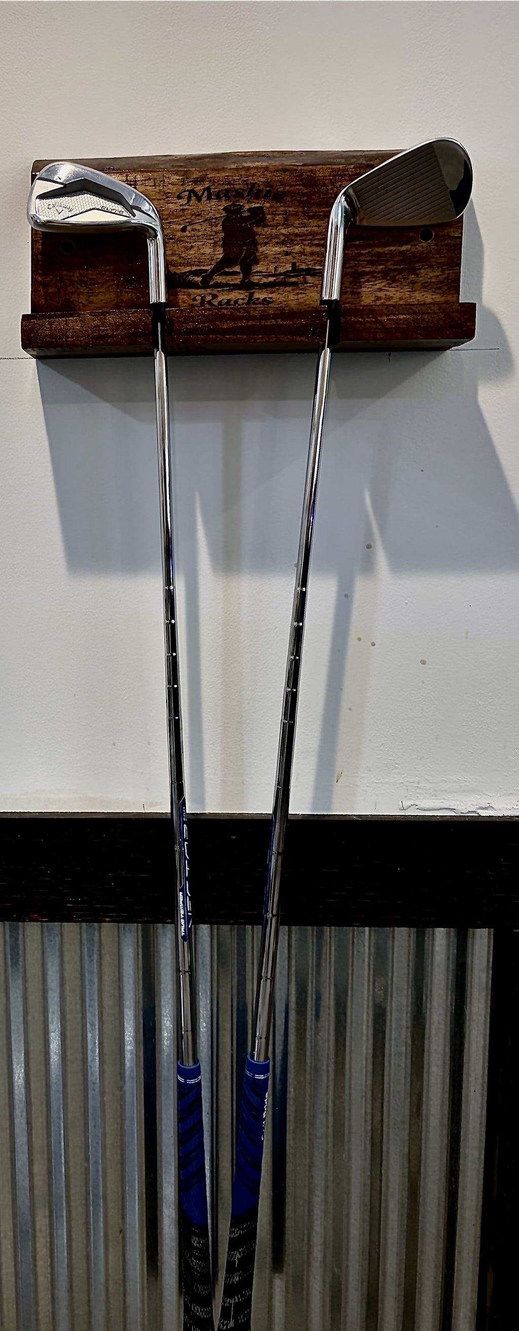 "⭐ LIMITED TIME SALE" Walnut 2 Club Display Rack - Clubs Not Included - See Note